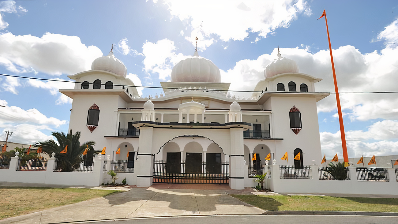 Sri Guru Singh Sabha Gurdwara Sahib, Craigieburn - Petridis Architects, Melbourne Architects