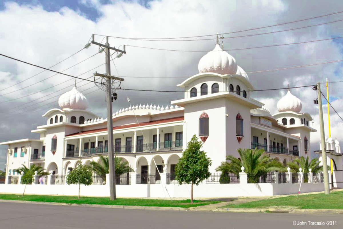 Sri Guru Singh Sabha Gurdwara Sahib, Craigieburn - Petridis Architects, Melbourne Architects